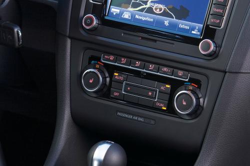 Volkswagen Golf GTI (2008) - picture 16 of 35