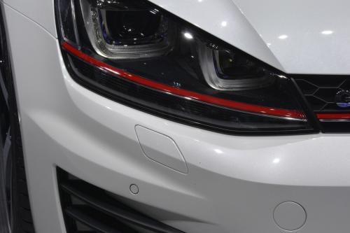 Volkswagen Golf GTI Paris (2012) - picture 8 of 8