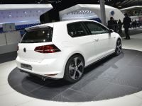 Volkswagen Golf GTI Paris (2012) - picture 4 of 8