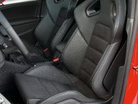 Volkswagen Golf R (2010) - picture 27 of 28