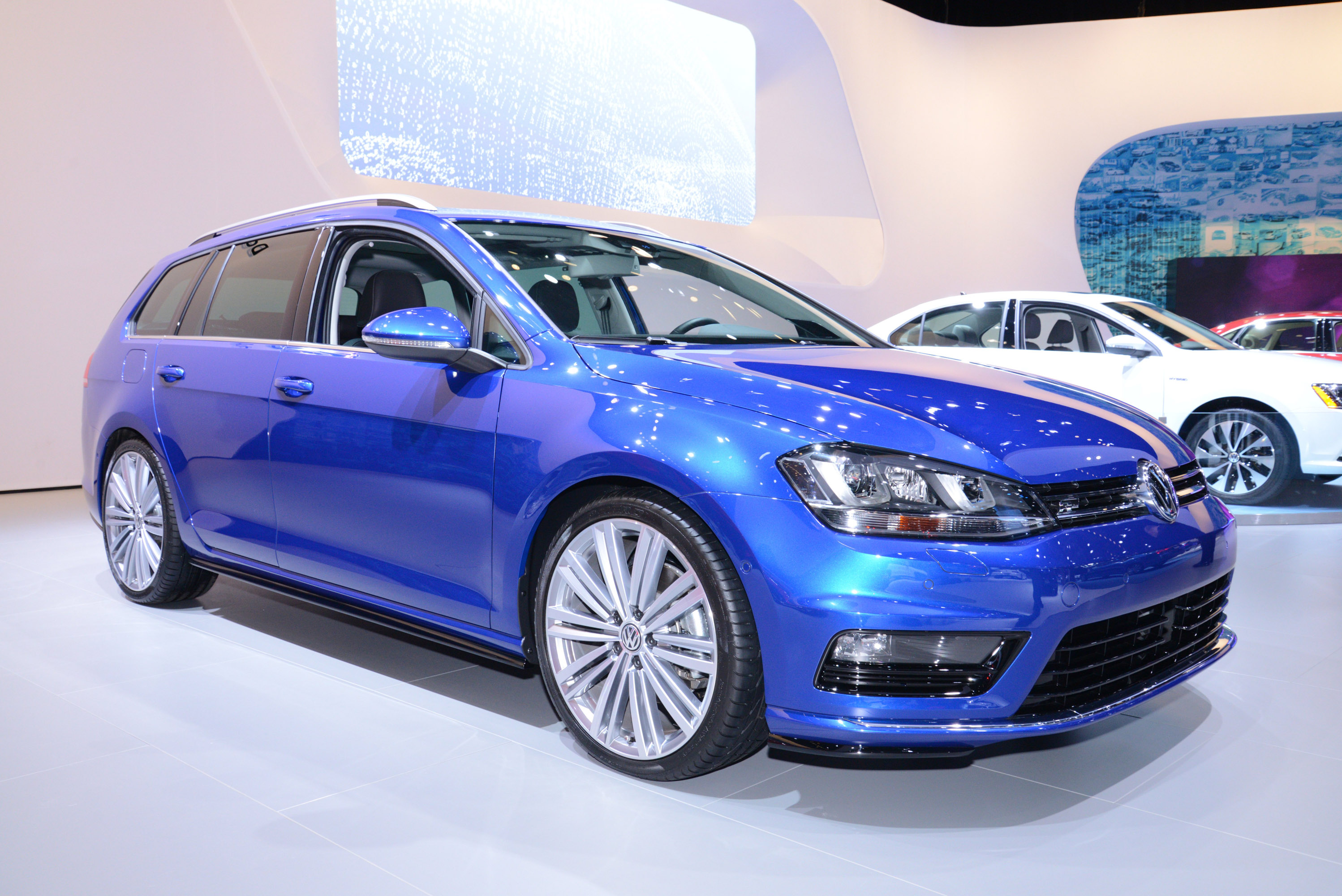 Volkswagen Golf SportWagen Concept New York