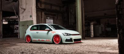 Volkswagen Golf VII Light-Tron (2013) - picture 4 of 21