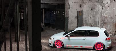 Volkswagen Golf VII Light-Tron (2013) - picture 15 of 21