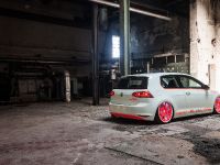 Volkswagen Golf VII Light-Tron (2013) - picture 6 of 21