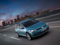 Volkswagen Golf VII (2013) - picture 1 of 27