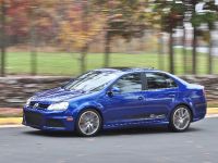Volkswagen Jetta TDI Cup Street Edition (2010) - picture 2 of 7