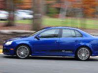 Volkswagen Jetta TDI Cup Street Edition (2010) - picture 3 of 7