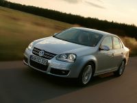 Volkswagen Jetta (2005) - picture 5 of 16