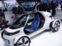 Volkswagen NILS Frankfurt (2011) - picture 2 of 5