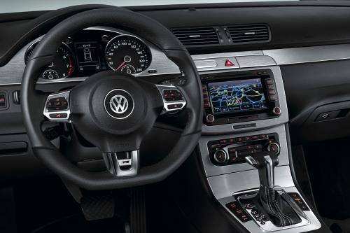 Volkswagen Passat CC R-Line (2009) - picture 1 of 7