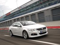 Volkswagen Passat CC R-Line (2009) - picture 3 of 7