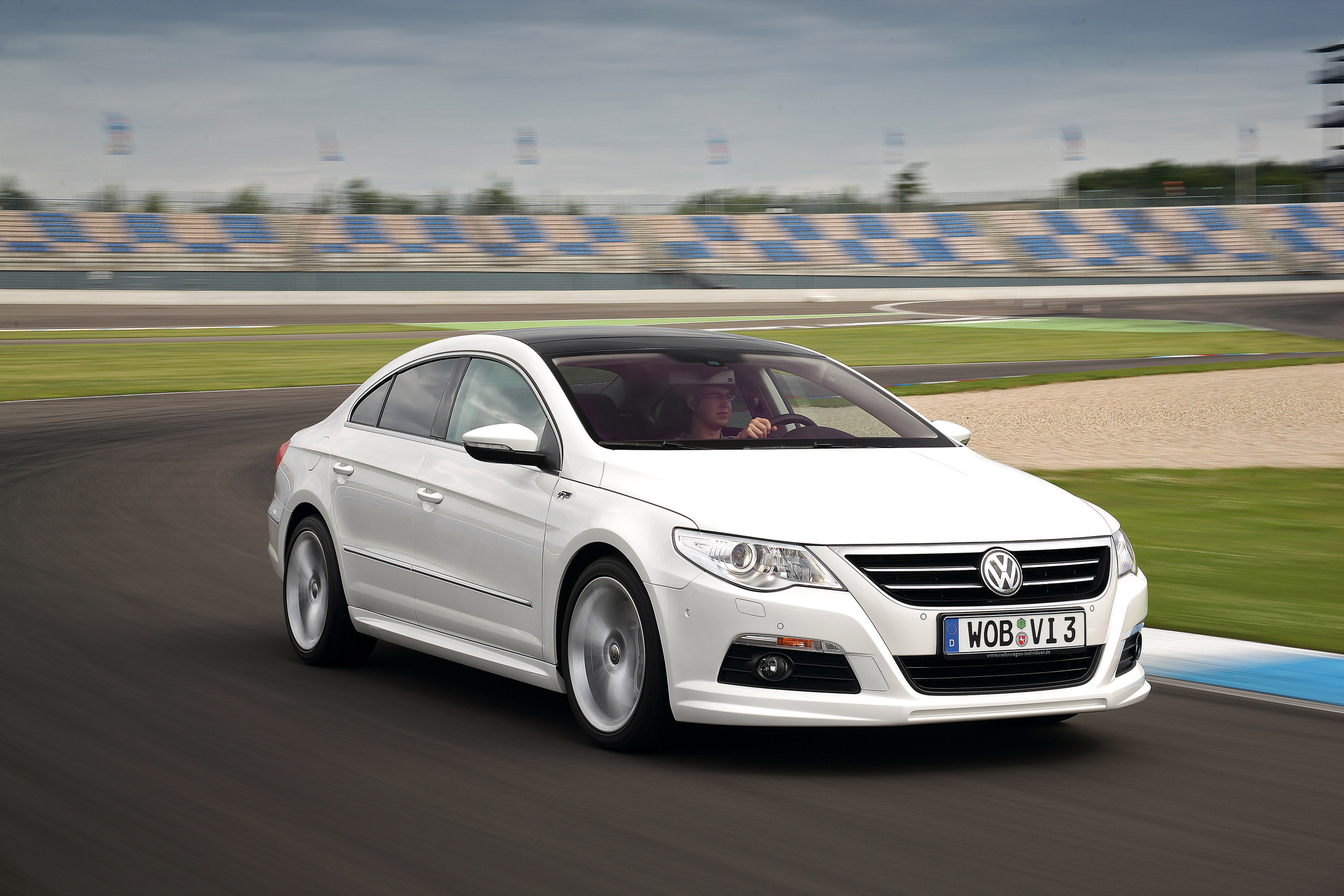 Volkswagen Passat CC R-Line