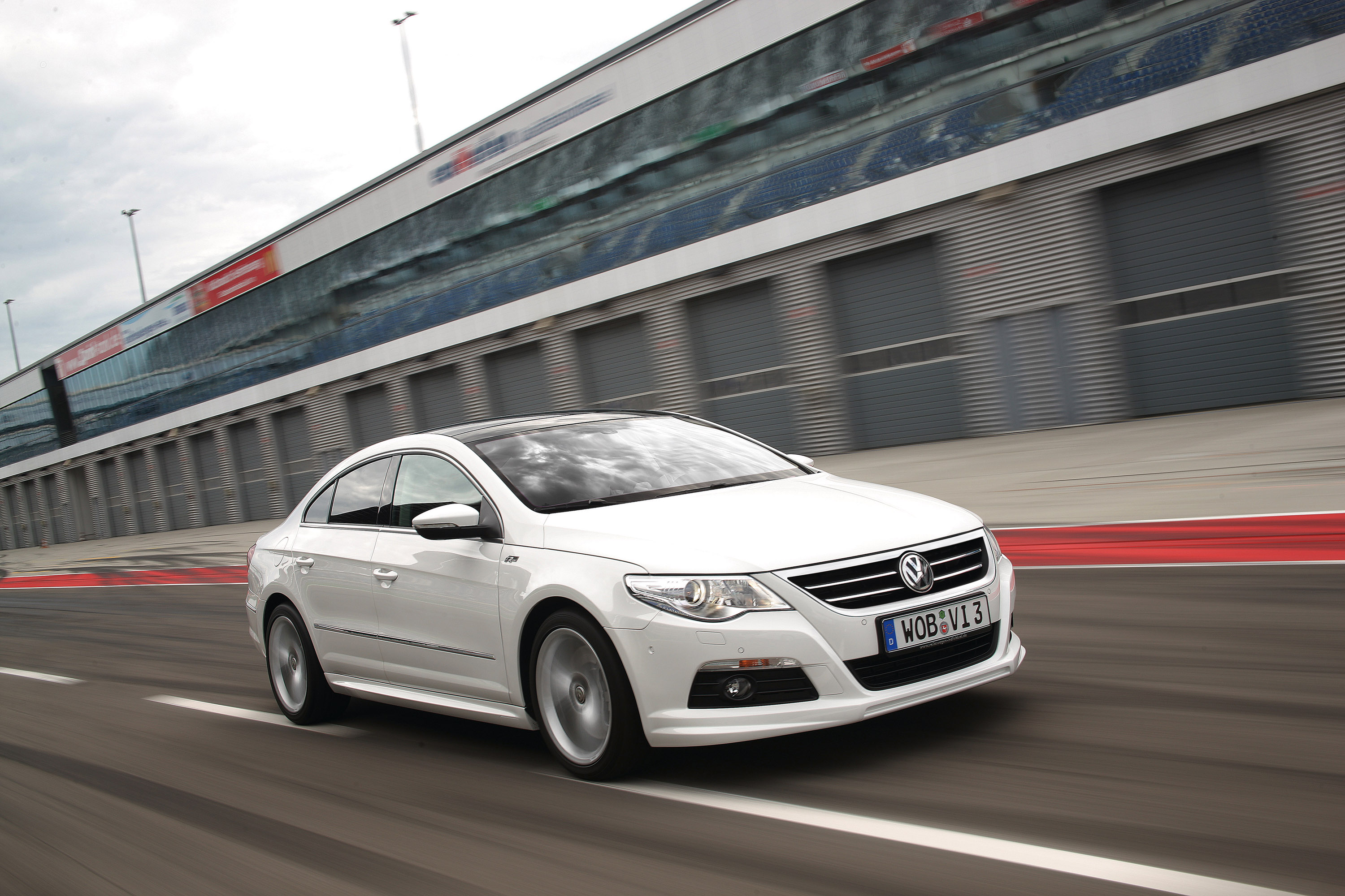 Volkswagen Passat CC R-Line