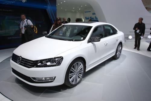 Volkswagen Passat Performance Concept Detroit (2013) - picture 1 of 5