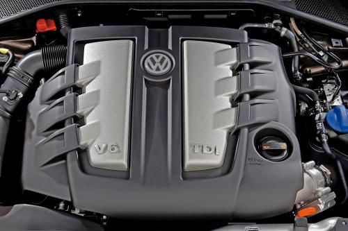 Volkswagen Phaeton (2009) - picture 17 of 17