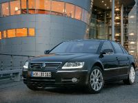 Volkswagen Phaeton (2009) - picture 2 of 17