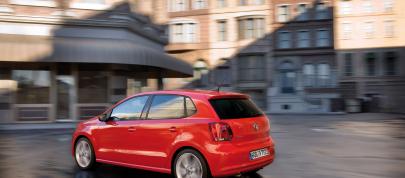 Volkswagen Polo (2010) - picture 15 of 21