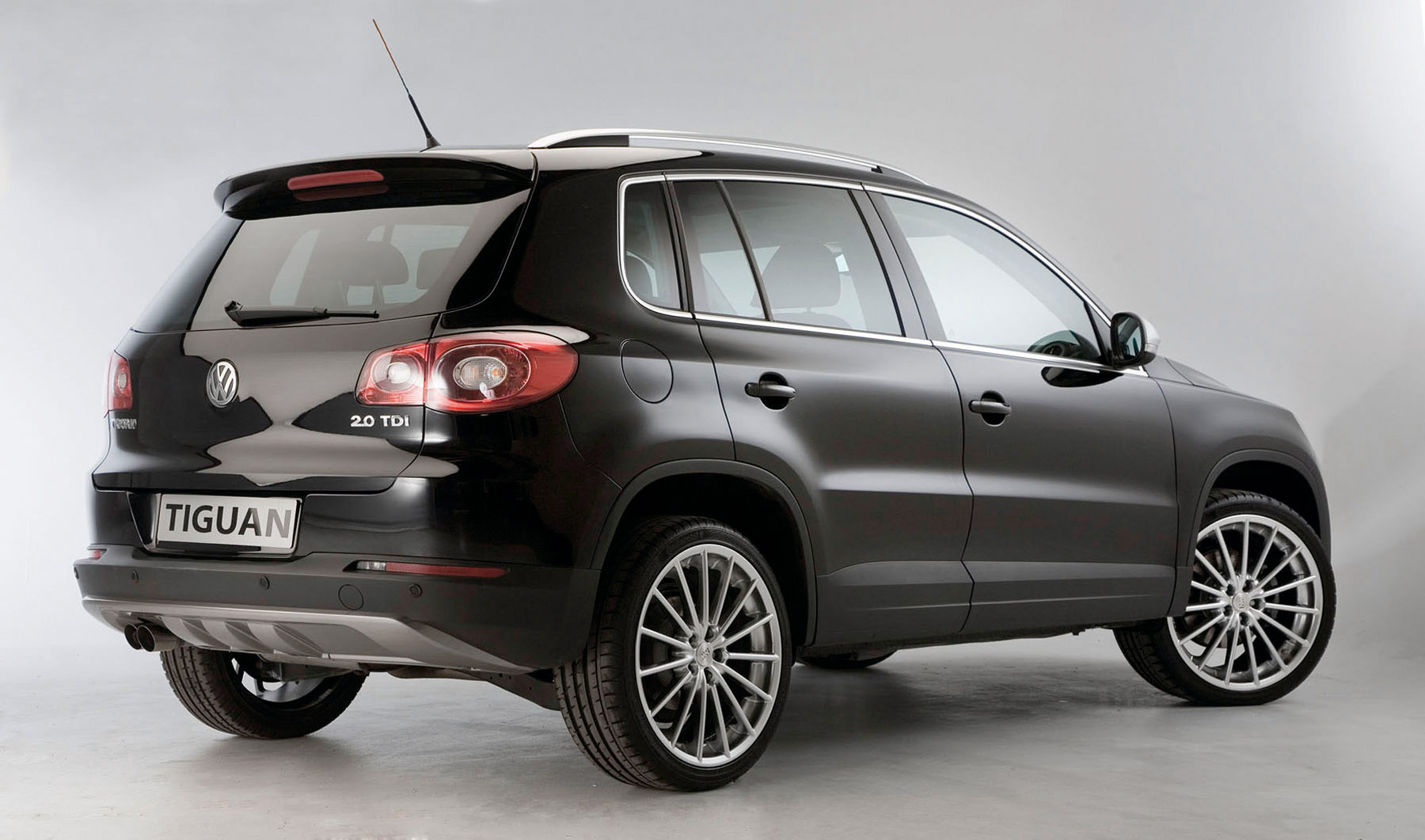 Volkswagen Tiguan underride guard set