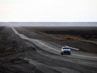 Volkswagen Touareg 3.0 TDI Clean Diesel World Record (2011) - picture 10 of 32