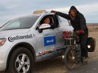 Volkswagen Touareg 3.0 TDI Clean Diesel - World Record (2011)