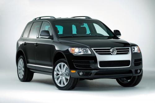 Volkswagen Touareg Lux Limited (2009) - picture 1 of 4