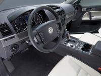 Volkswagen Touareg Lux Limited (2009) - picture 4 of 4