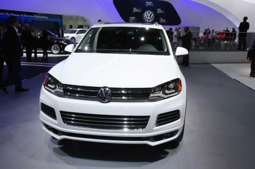 Volkswagen Touareg R-Line Detroit (2013) - picture 1 of 11