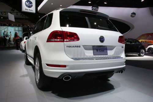 Volkswagen Touareg R-Line Detroit (2013) - picture 9 of 11