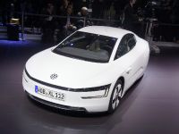 Volkswagen XL1 Geneva (2013) - picture 13 of 17