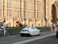 Volkswagen XL1 in London (2013) - picture 10 of 29