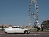Volkswagen XL1 in London (2013)