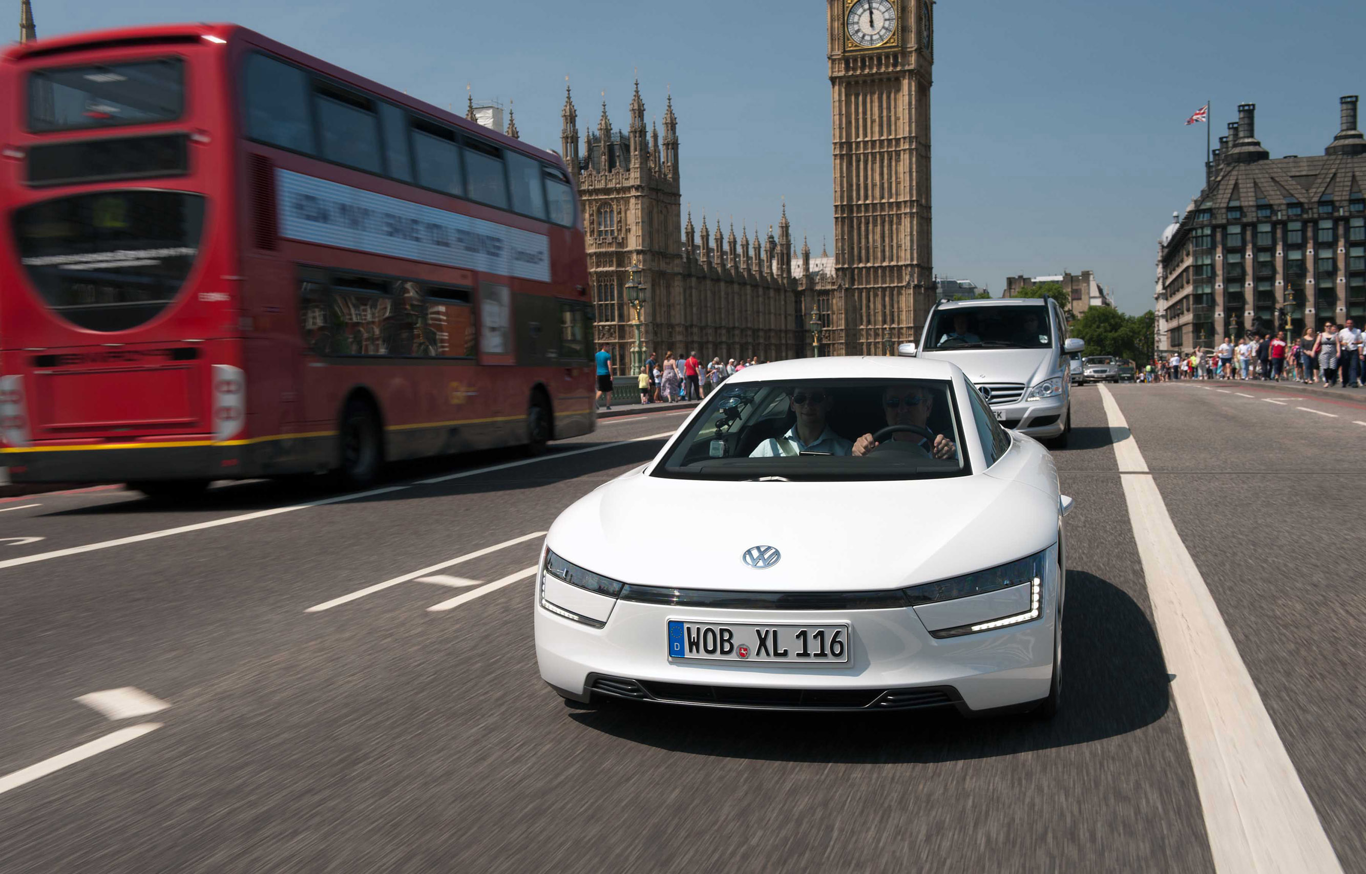 Volkswagen XL1 in London