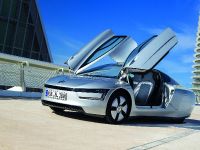 Volkswagen XL1 (2013) - picture 6 of 17