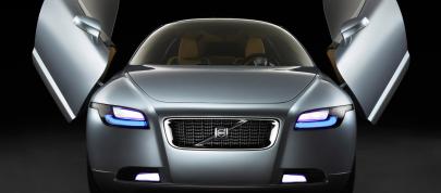 Volvo 3CC (2005) - picture 15 of 21