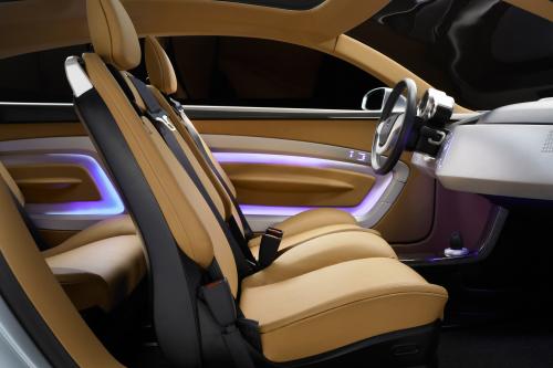 Volvo 3CC (2005) - picture 9 of 21