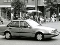 Volvo 460 (1993)