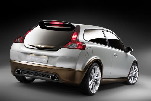 Volvo C30 Concept (2006) - picture 8 of 23