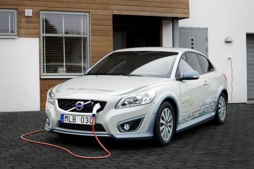 Volvo C30 DRIVe Electric (2011) - picture 1 of 11