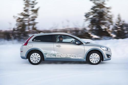 Volvo C30 Electric (2011) - picture 8 of 14