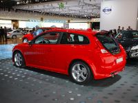 Volvo C30 R-DESIGN Frankfurt (2009) - picture 2 of 2