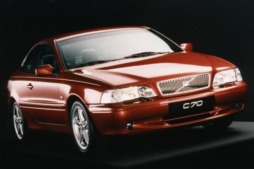 Volvo C70 (1997) - picture 1 of 3