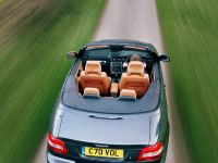 Volvo C70 (2004) - picture 3 of 4
