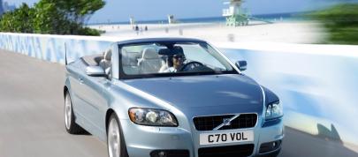 Volvo C70 (2006) - picture 4 of 21