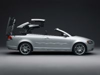 Volvo C70 Coupe and Convertible (2005)