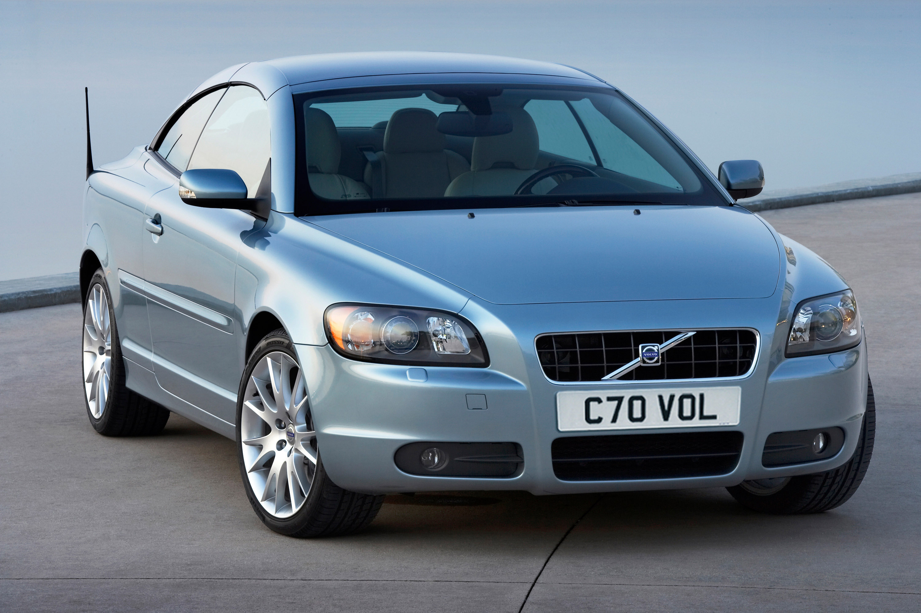 Volvo C70 Coupe and Convertible