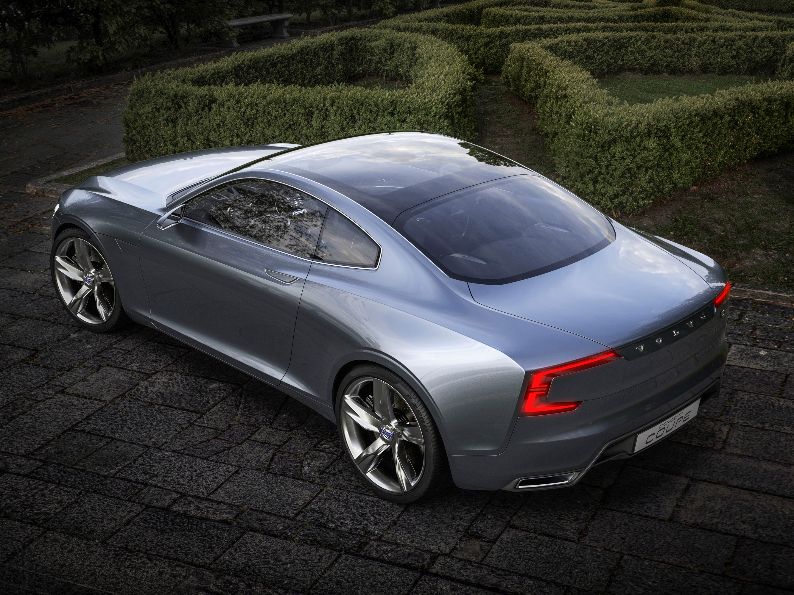 Volvo Concept Coupe