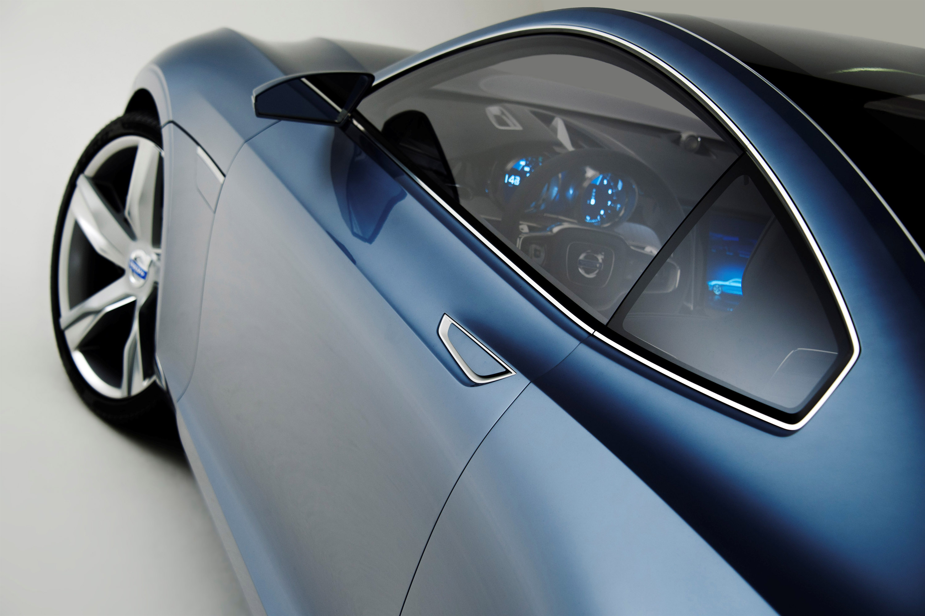 Volvo Concept Coupe