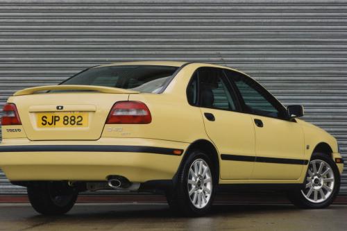 Volvo Limited Edition S40 Xi (2000) - picture 1 of 2