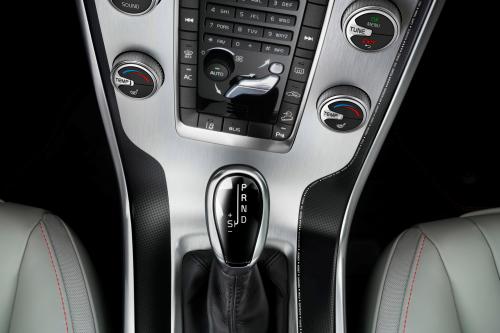 Volvo Ocean Race Editions (2014) - picture 8 of 27