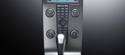 Volvo R-Design Package (2009) - picture 7 of 12